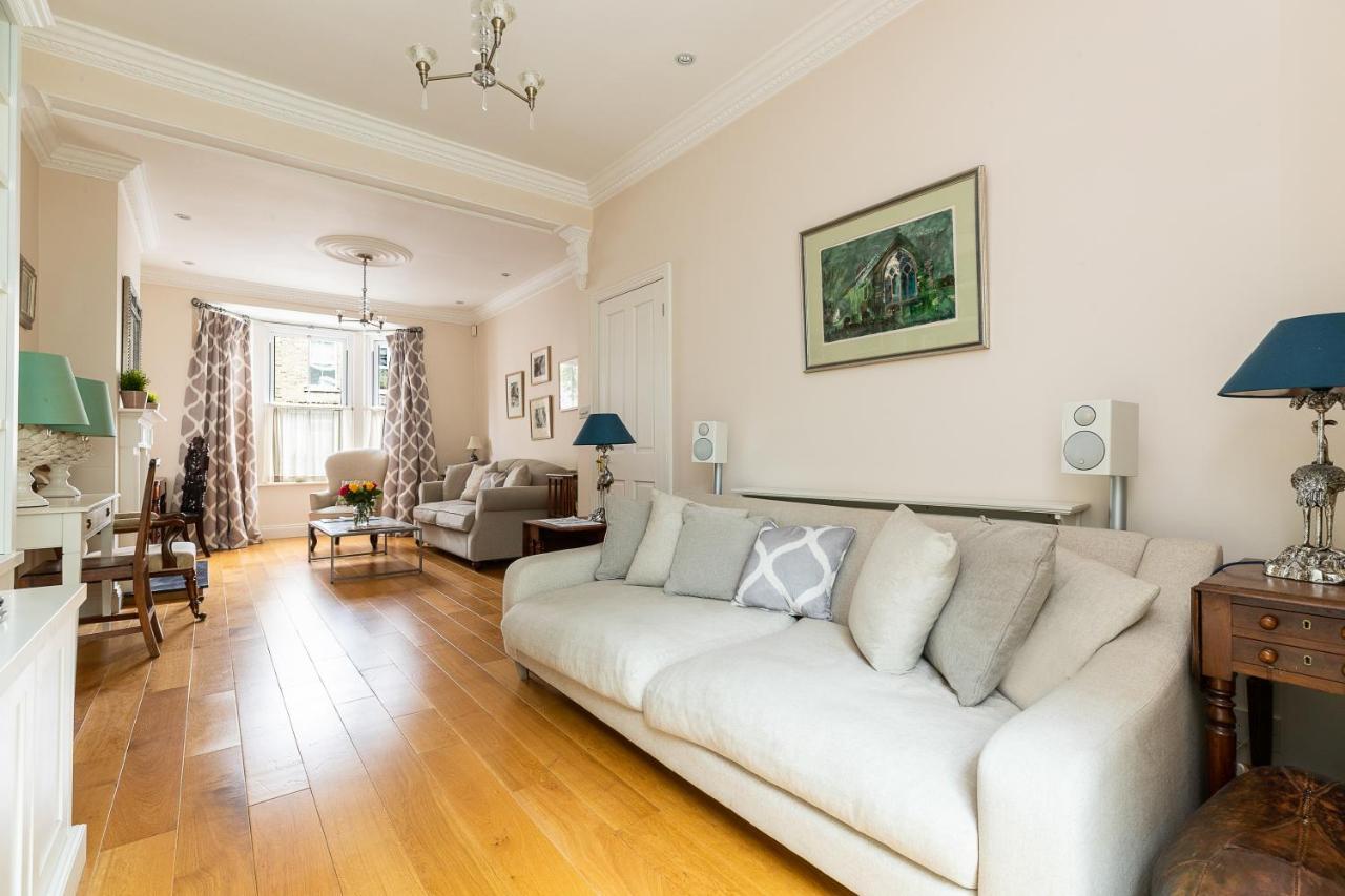 Joivy Stunning 3 Bed, 2 Bath House With Garden And Rooftop Terrace Apartment London Bagian luar foto